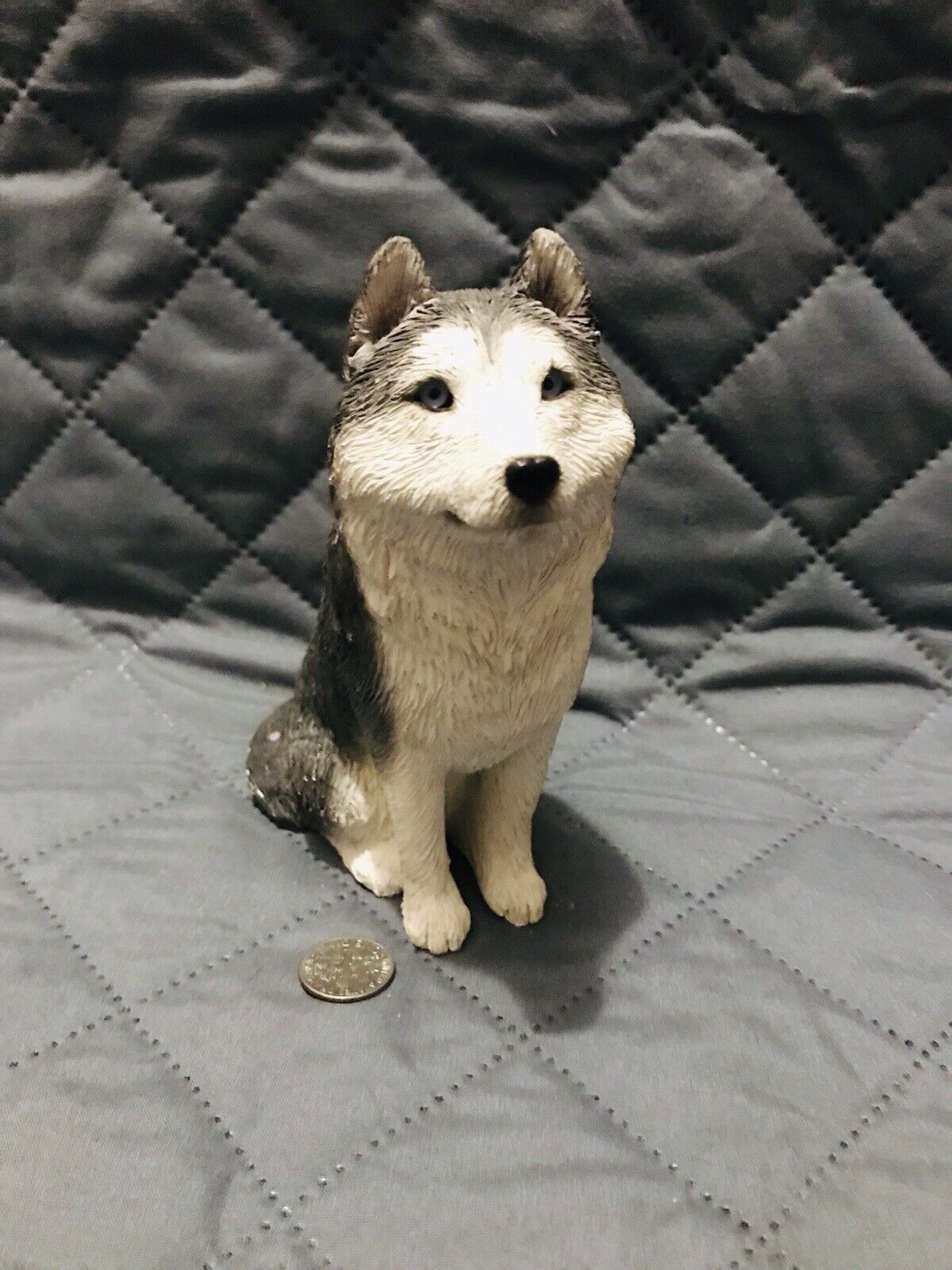 Collectible Husky Figurine Unmarked 8”tall