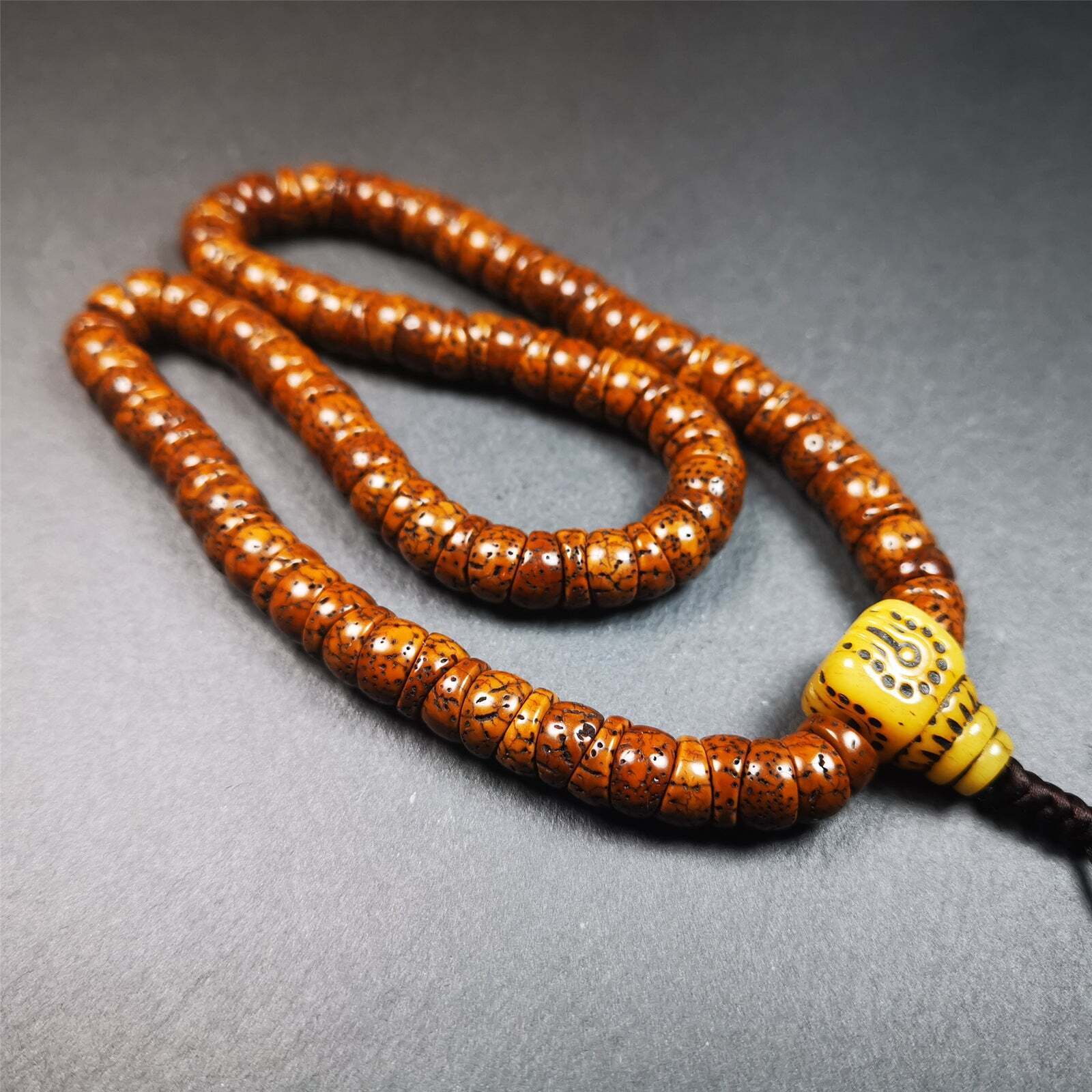 Gandhanra Old 108 Lotus Seed Beads Mala Beads Necklace for Meditation,42cm,0.4\