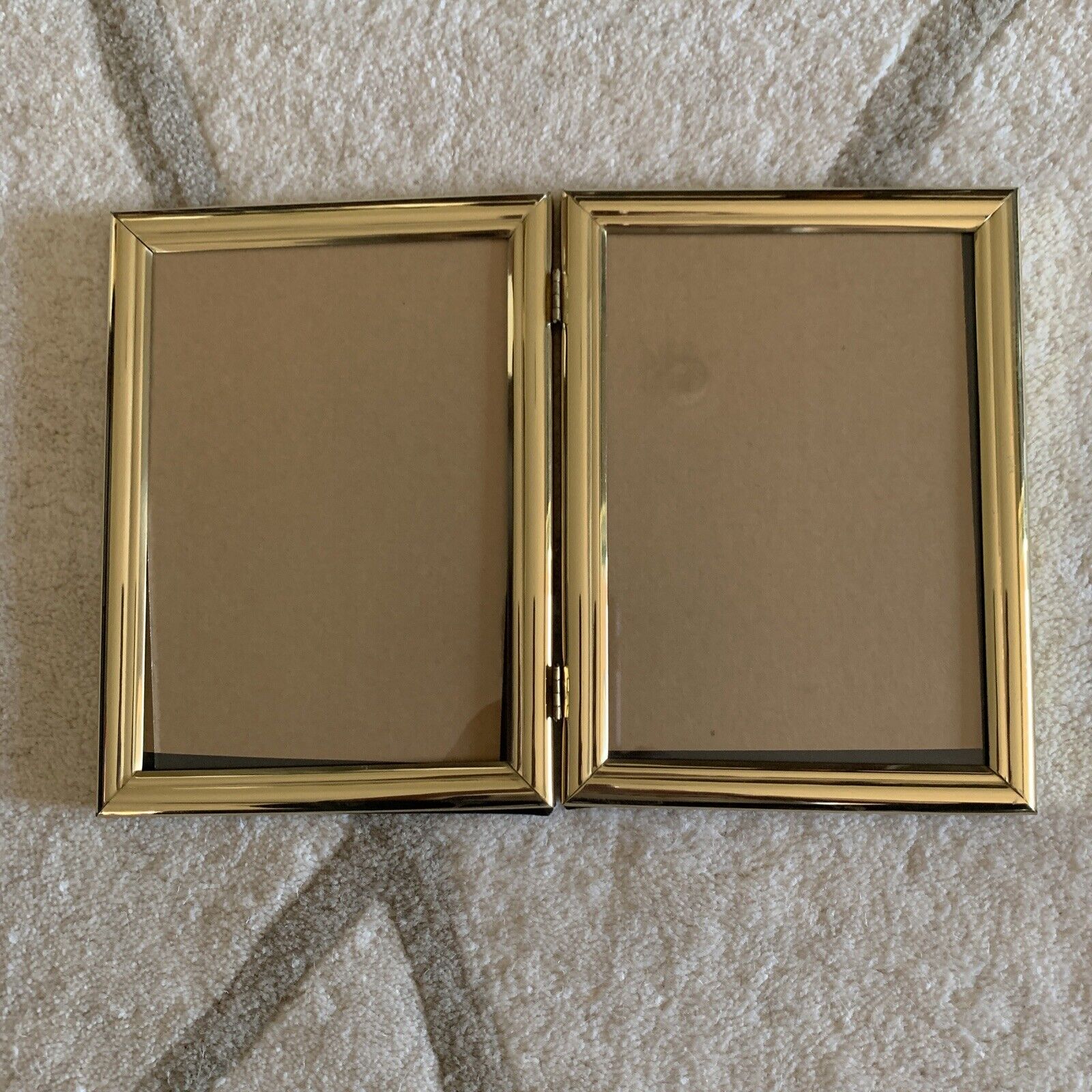 Vintage Brass Frame 5” X7” Opening Bifold Double Picture Frame MCM