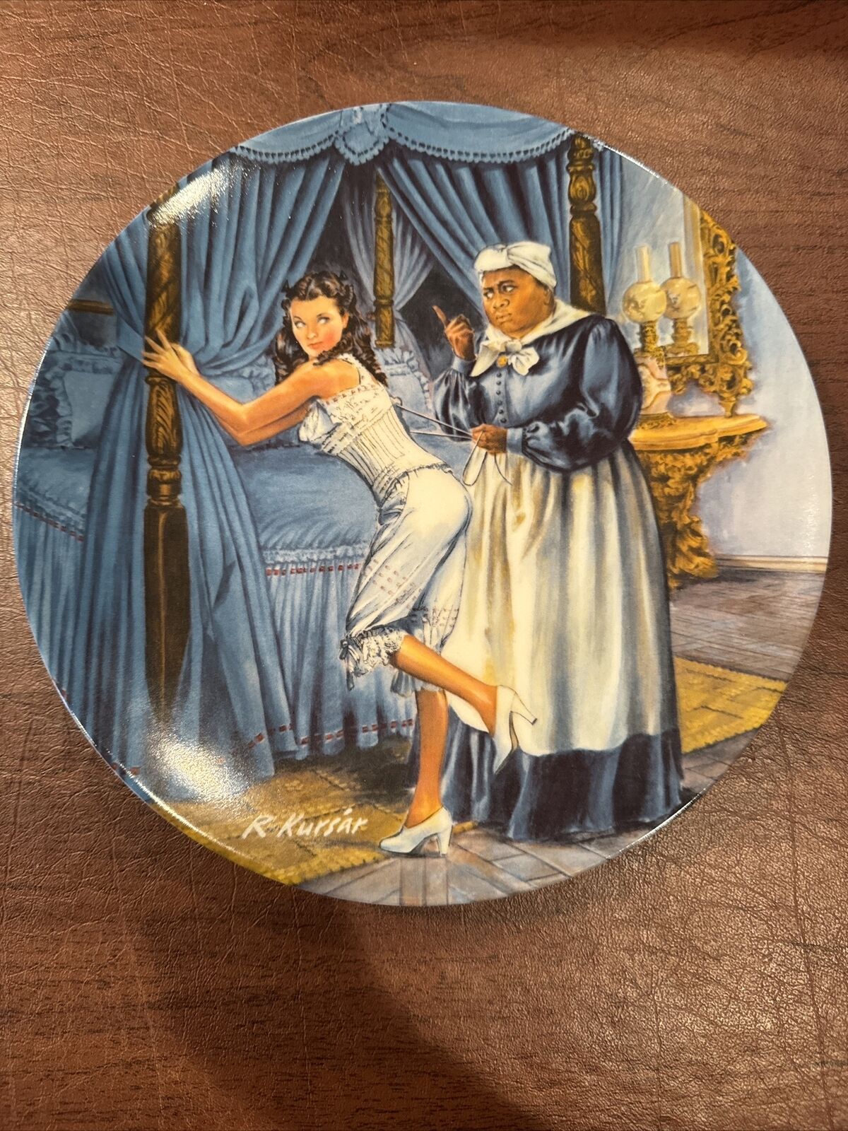 Knowles Gone With The Wind “Lacing Scarlett” Plate #6871