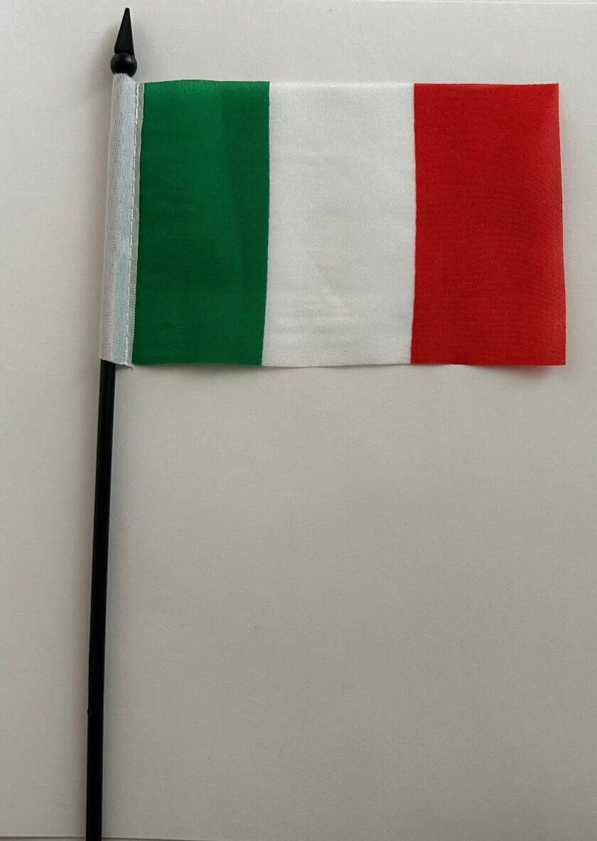 Italy Desk Flag 4\