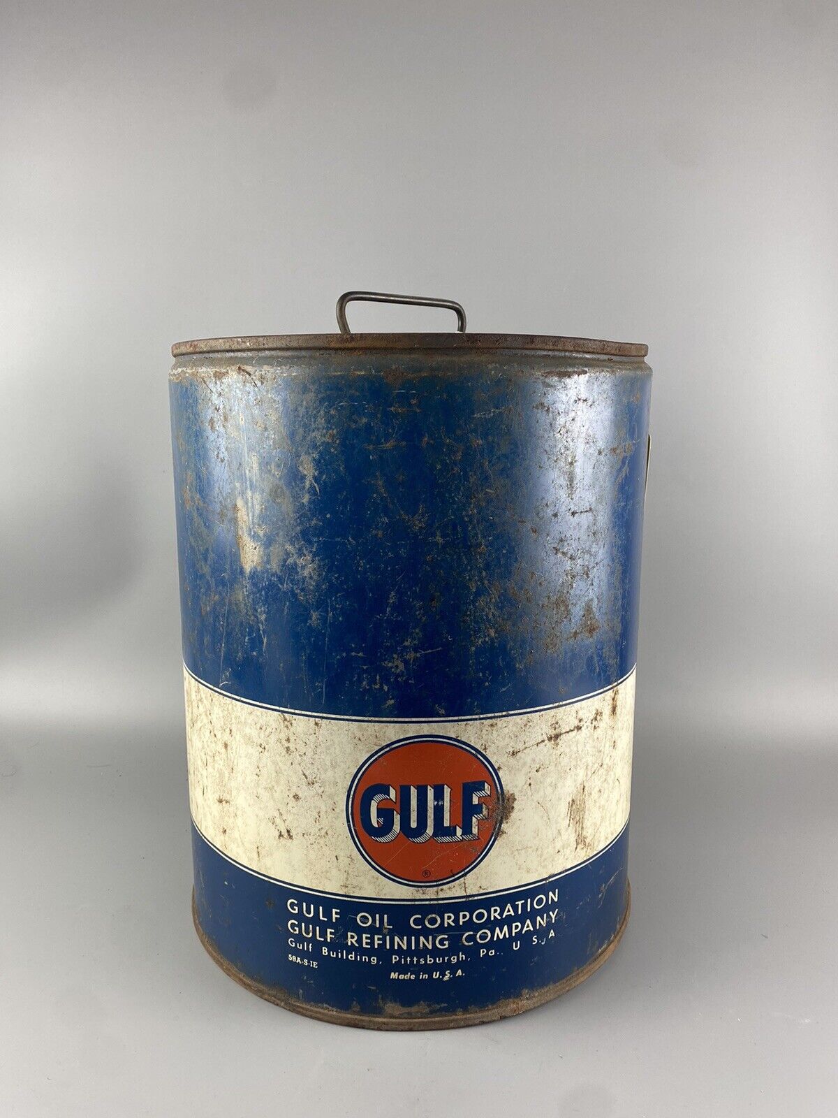 Vintage Gulf 5 Gallon Oil Can 