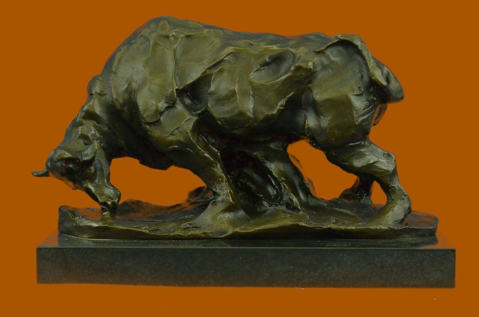 Bronze Detailed Sculpture Fine Modern Art Bull Animal Lost Wax Method Decorative