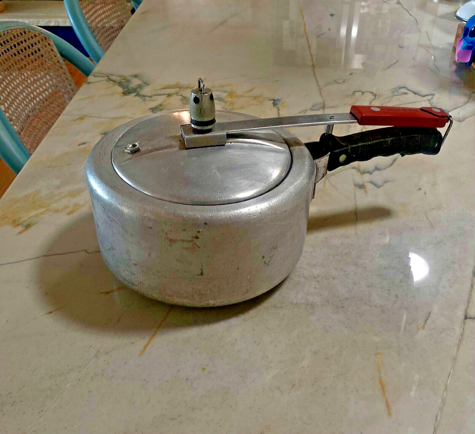 Vintage Pressure Cooker from the 1940s or 1950s.