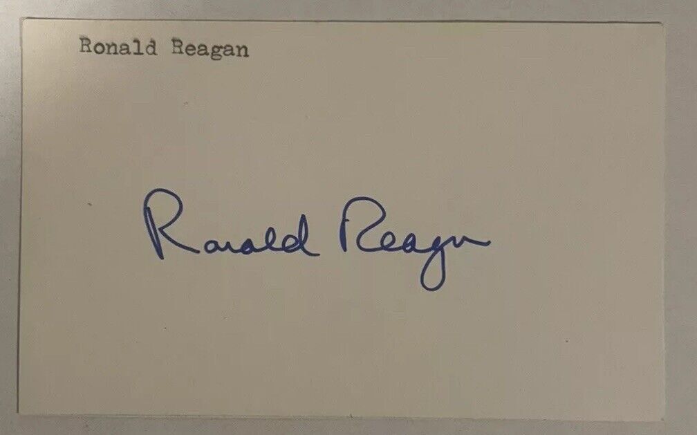 USA US President Ronald Reagan White House Signature Card Signed February 3 1975
