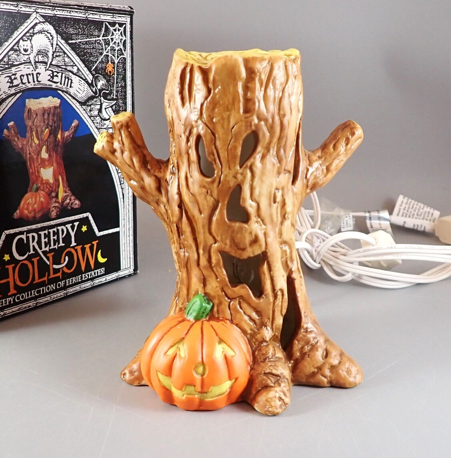 Creepy Hollow Eerie Elm Haunted Tree Halloween NIB Midwest of Cannon Falls