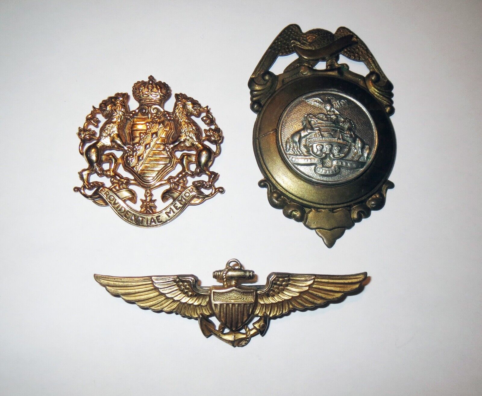 Collection 3 Large Antique MILITARY MEDALS - WW 2 CIVIL WAR Collection
