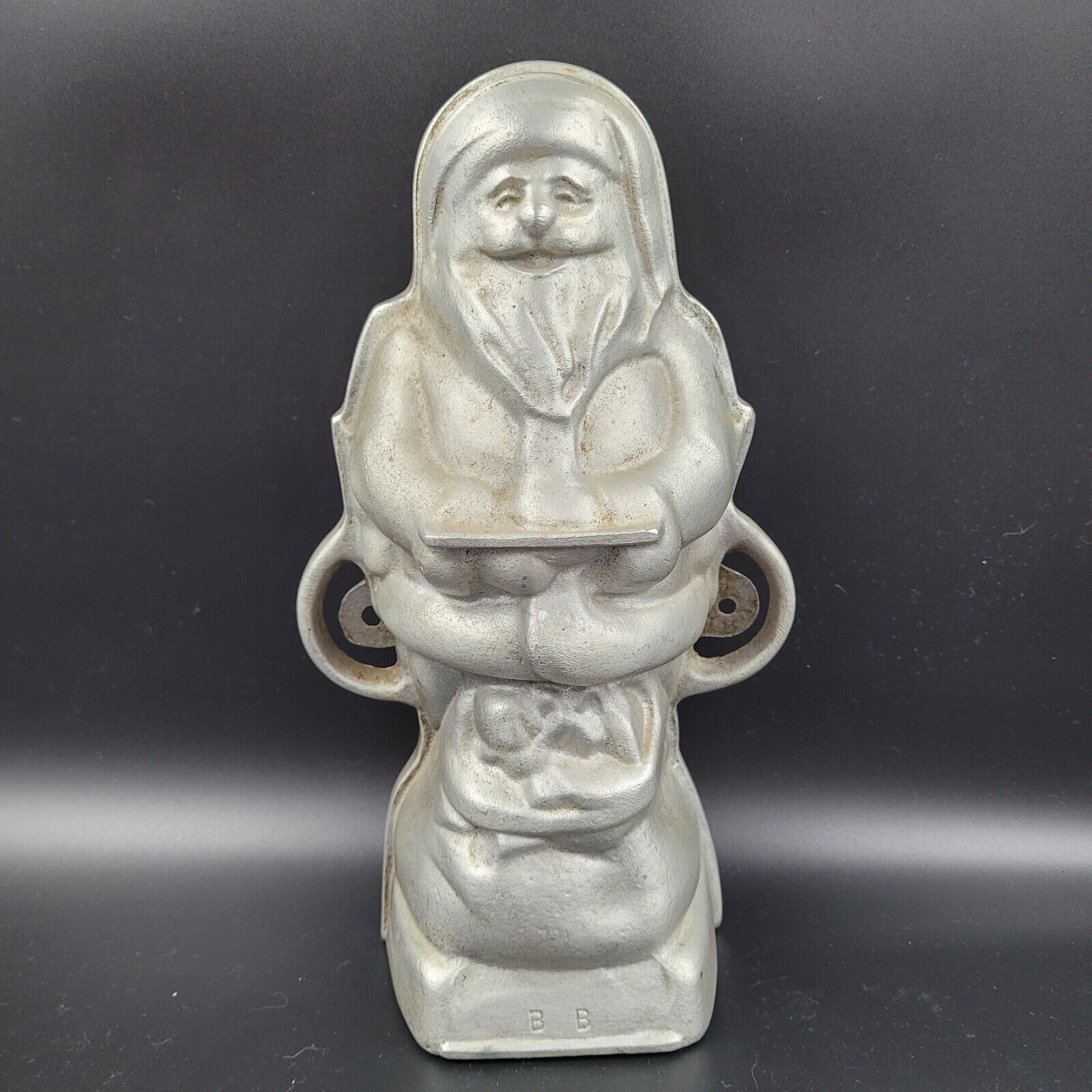 Vintage Aluminum Griswold #898 Style Reproduction Santa Mold Stamped BB