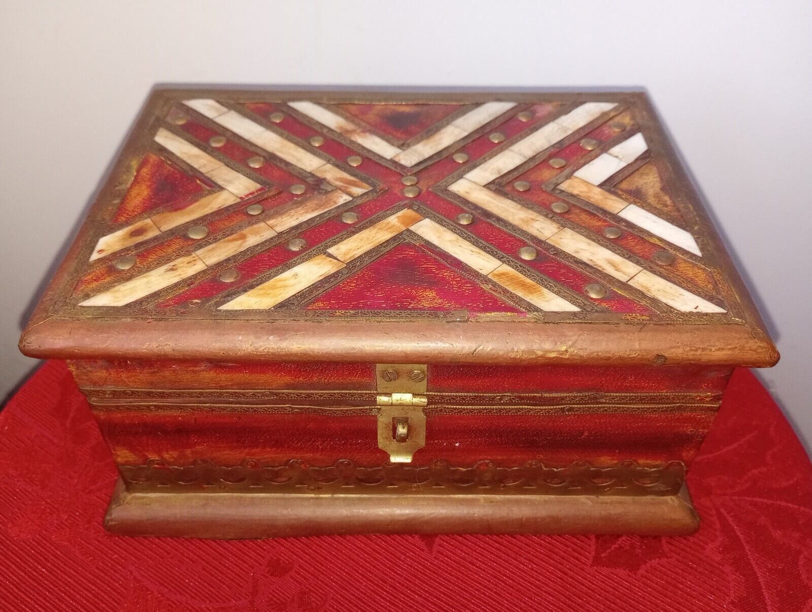 Indian Vintage Hand Crafted Brass & bone Fitted Wooden Box