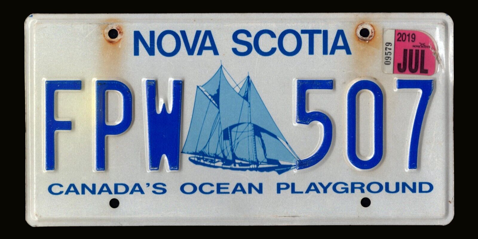 July 2019 NS Nova Scotia Canada Bluenose Ship License Plate FPW 507, US Seller