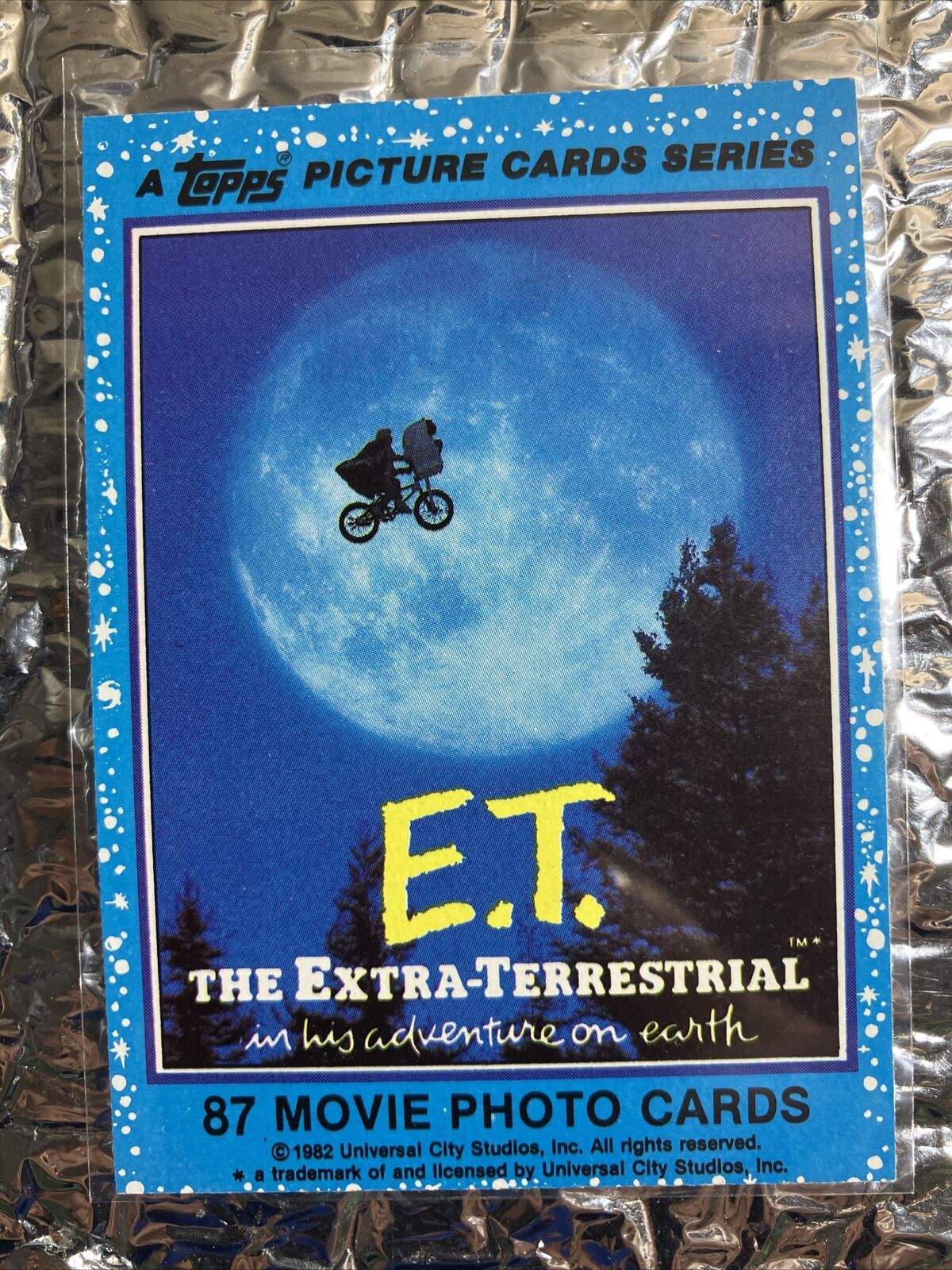 1982 Topps E.T. The Extraterrestrial Trading Card #1 E.T. Title Card