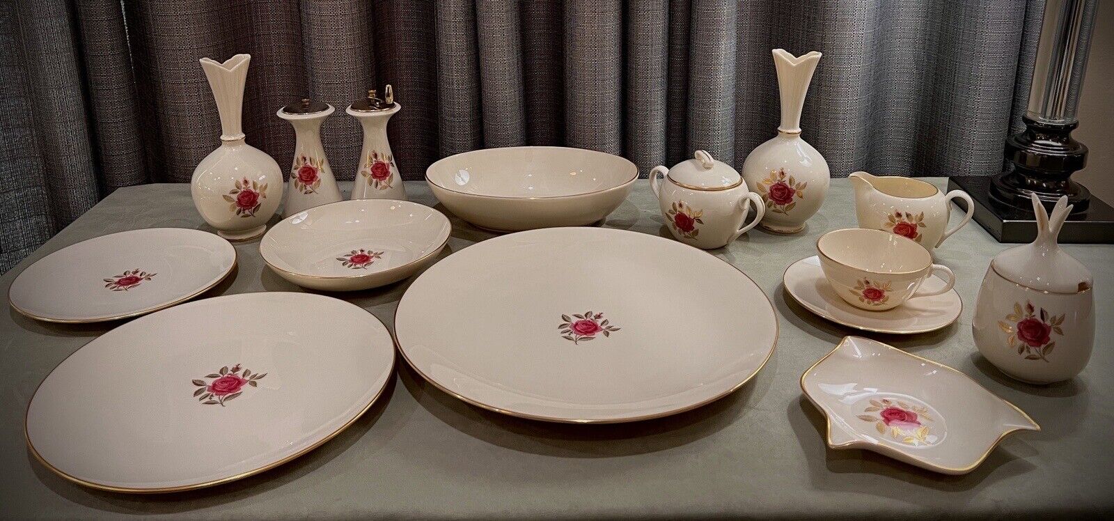 Gorgeous Sets Lenox Roselyn Fine China Pink Rose Gold Trim Full set for 6 People