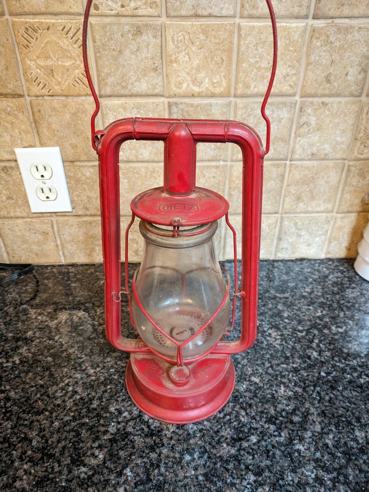 vintage dietz lantern