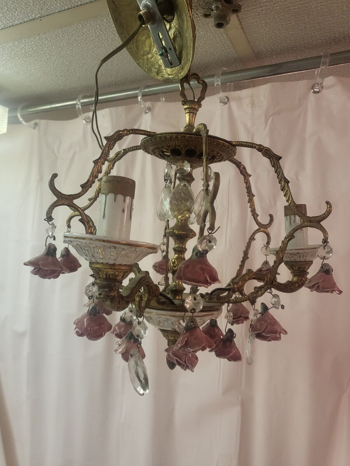 Vintage Capodimonte  Chandelier With Roses