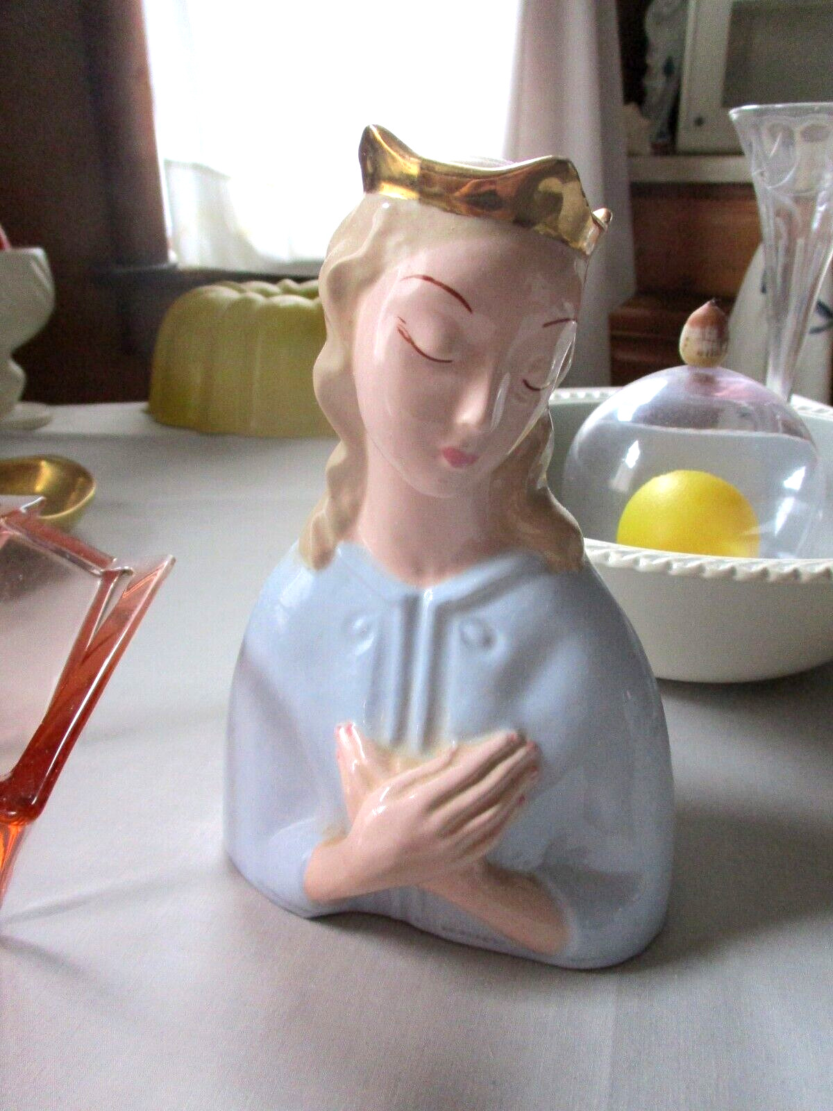 Vintage? Beautiful Madonna Princess? Figure Statue w/Signature Pottery Ceramic