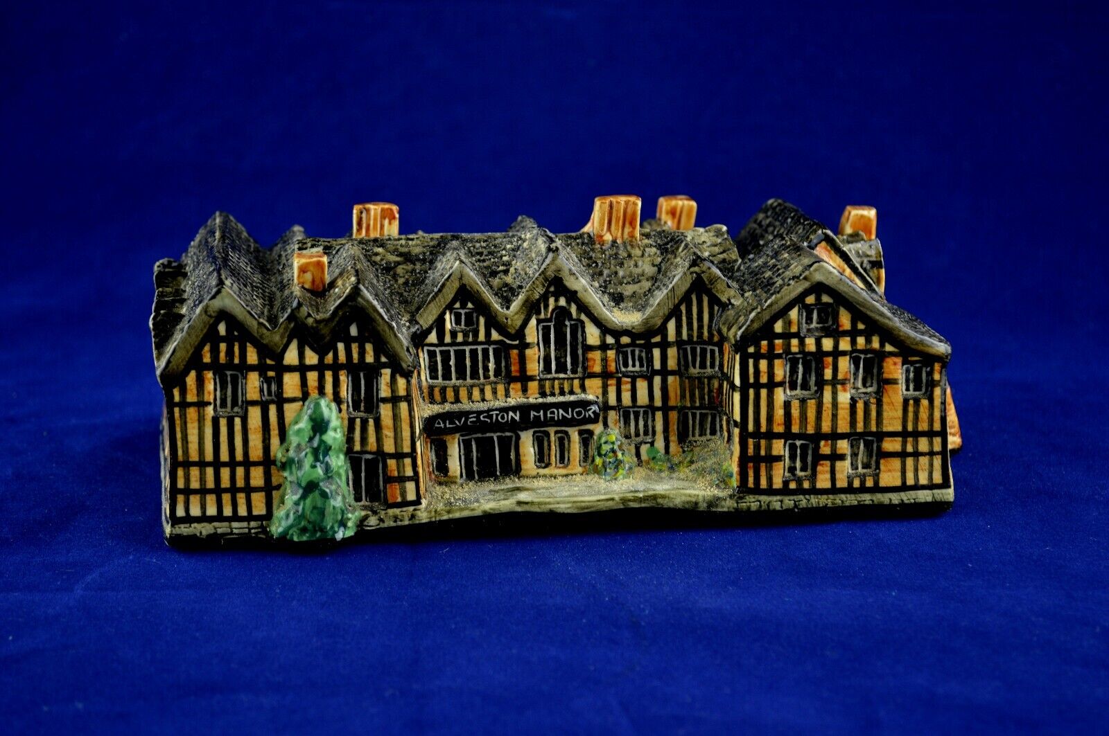 RARE Tey Pottery ALVESTON MANOR Britain In Miniature Handcrafted Model