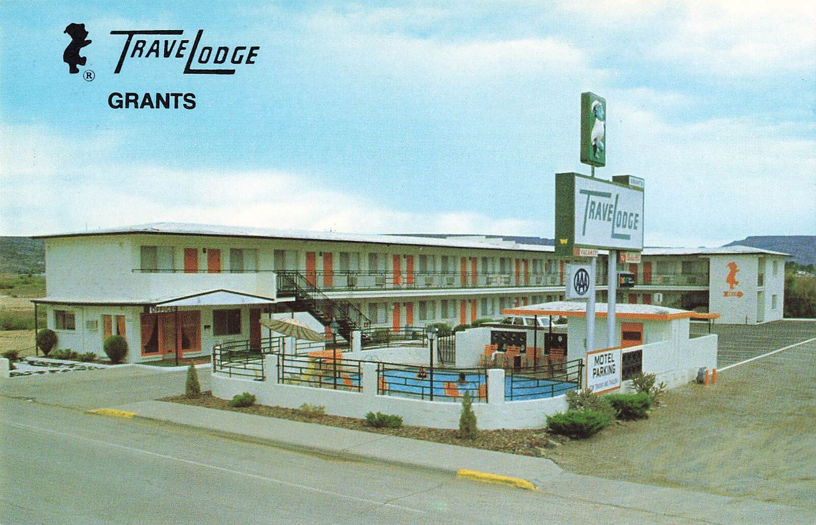 Vintage Postcard Exterior View TraveLodge Grants, New Mexico Triple AAA Approved