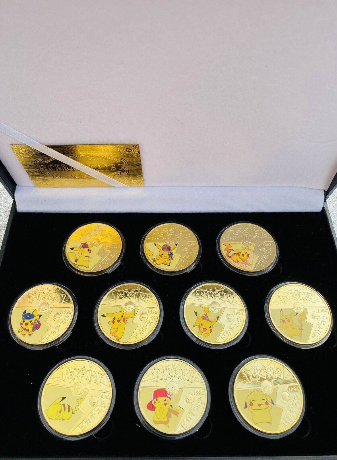 Pokemon X10 Pikachu Gold Plated Collectable Coins Card Gift Set Souvenir New Set
