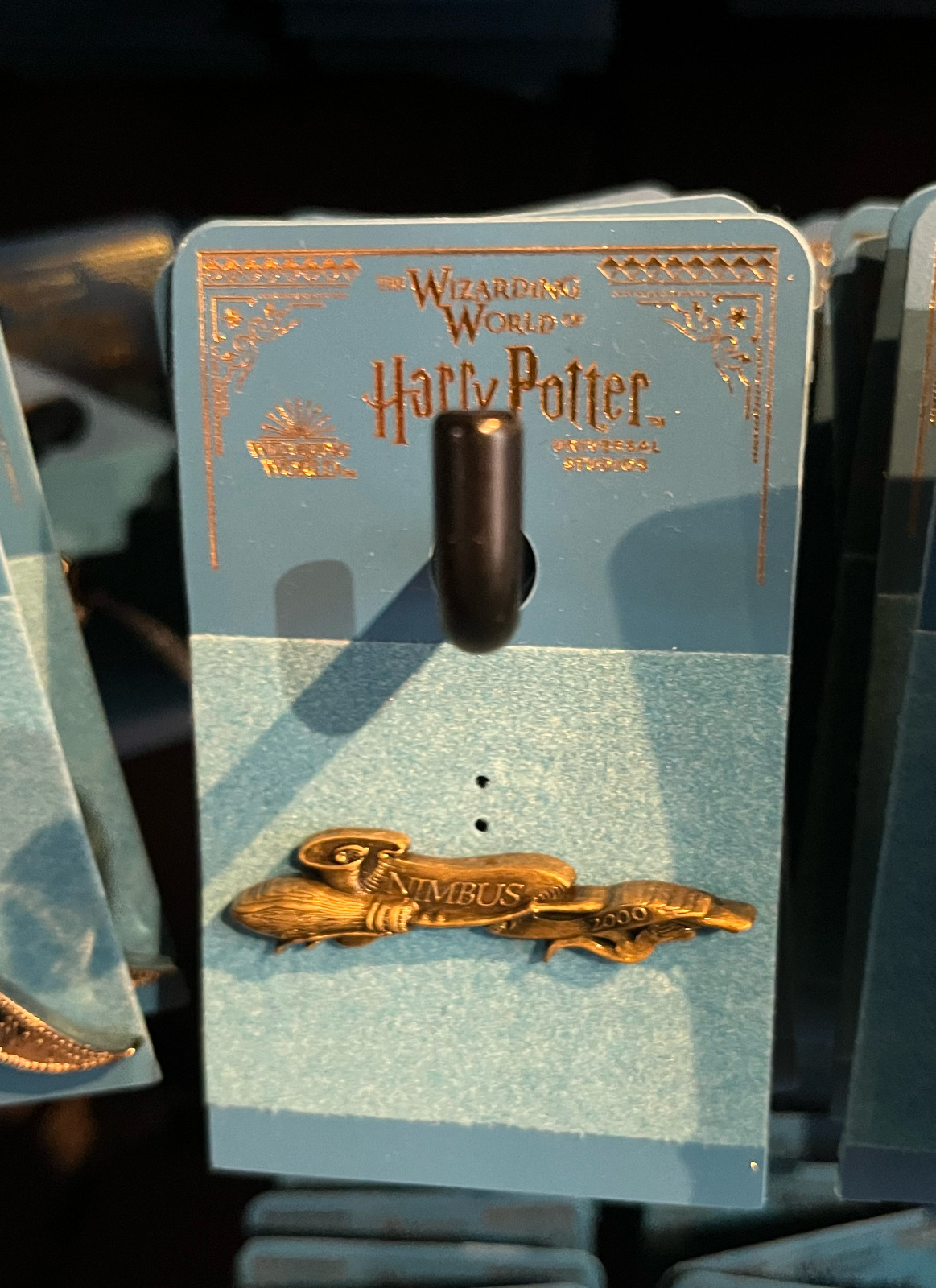 Universal Studios Wizarding World of Harry Potter WWOHP Broom Nimbus 2000 3D Pin