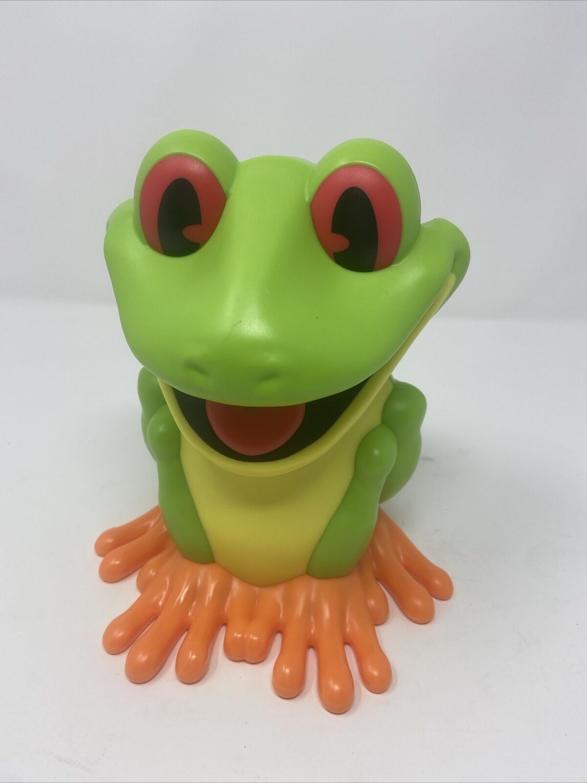 Rainforest Cafe CHACHA 3D Tree Frog Souvenir Travel Drink Sipper Cup