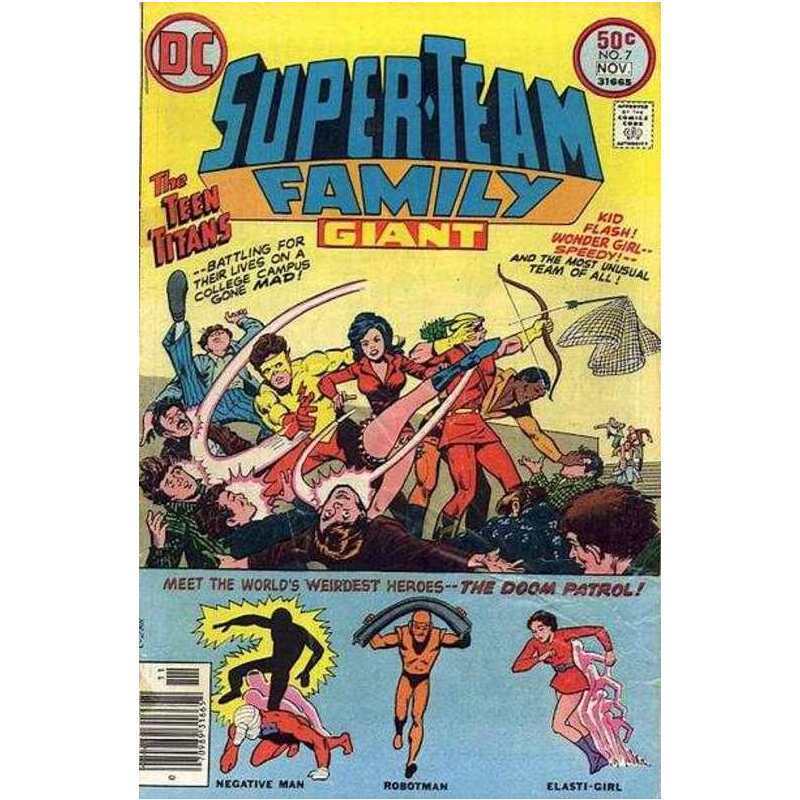 Super-Team Family #7 in Fine + condition. DC comics [d}
