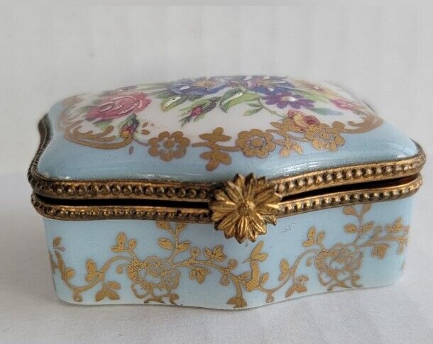 Beautiful Floral- Limoges Trinket Box 