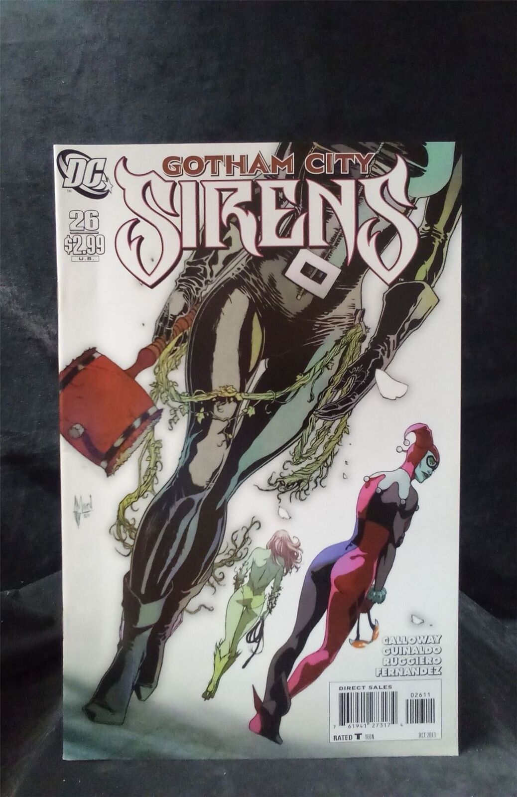 Gotham City Sirens #26 2011 DC Comics Comic Book 