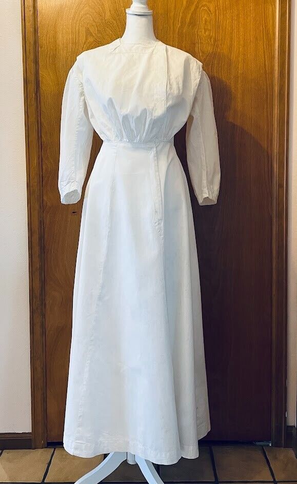 WWI Era Nurse Uniform - Museum Quality - ORIGINAL
