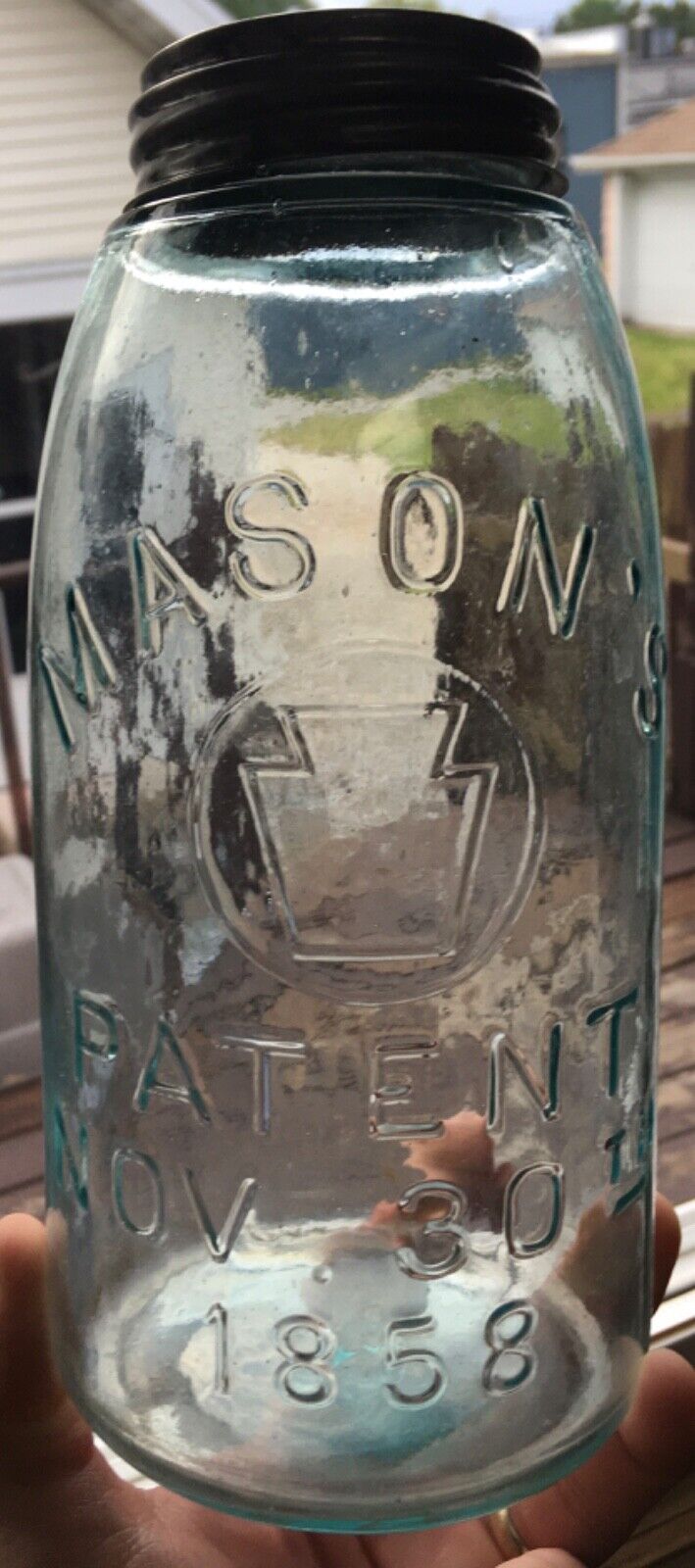 Vintage Aqua Mason\'s Keystone Circle Patent 1858 1/2 Gallon Fruit Jar Zinc Lid