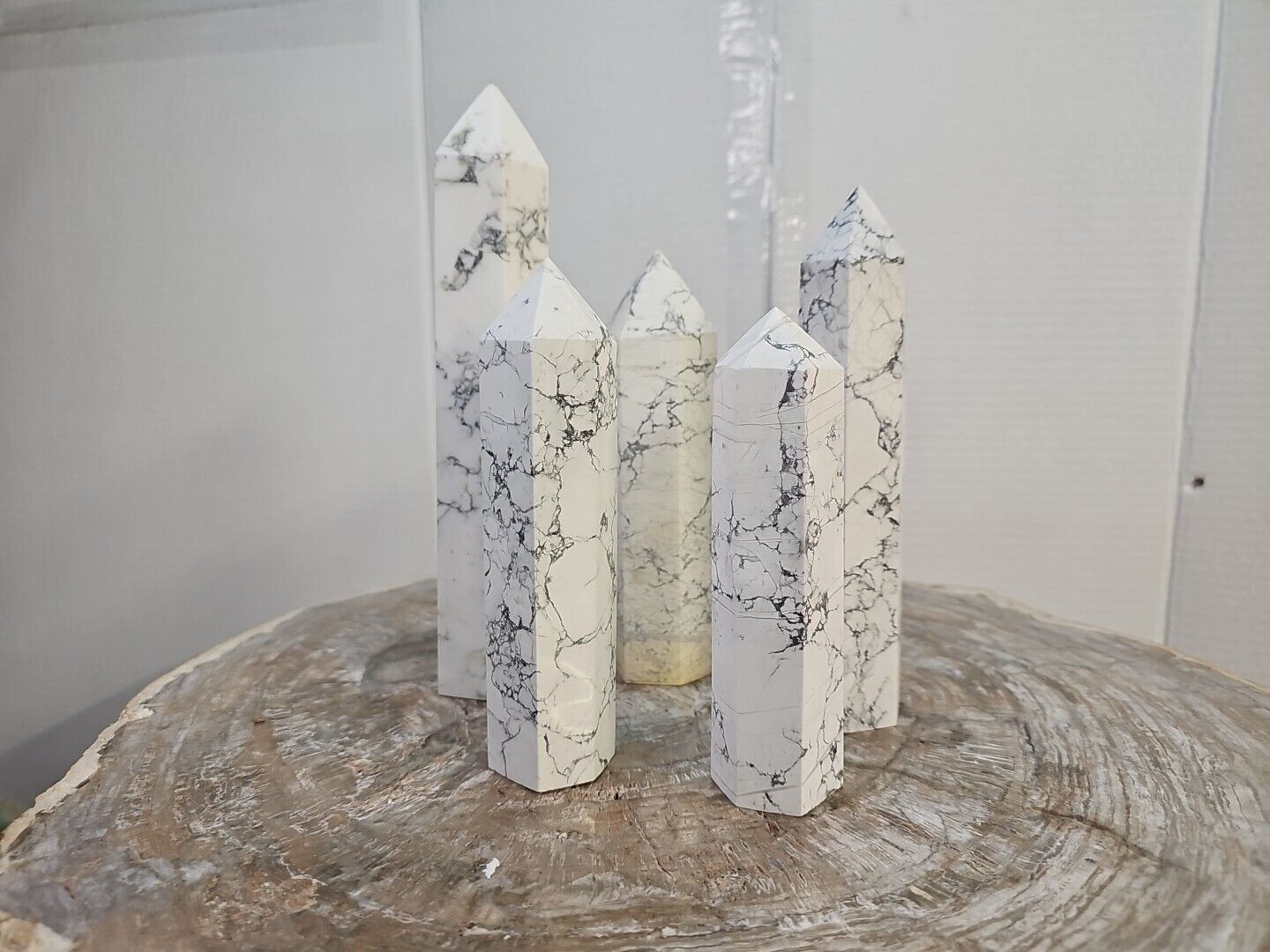  5.93lb 5Pcs Natural White Howlite Crystal Point Tower Obelisk Polished Healing