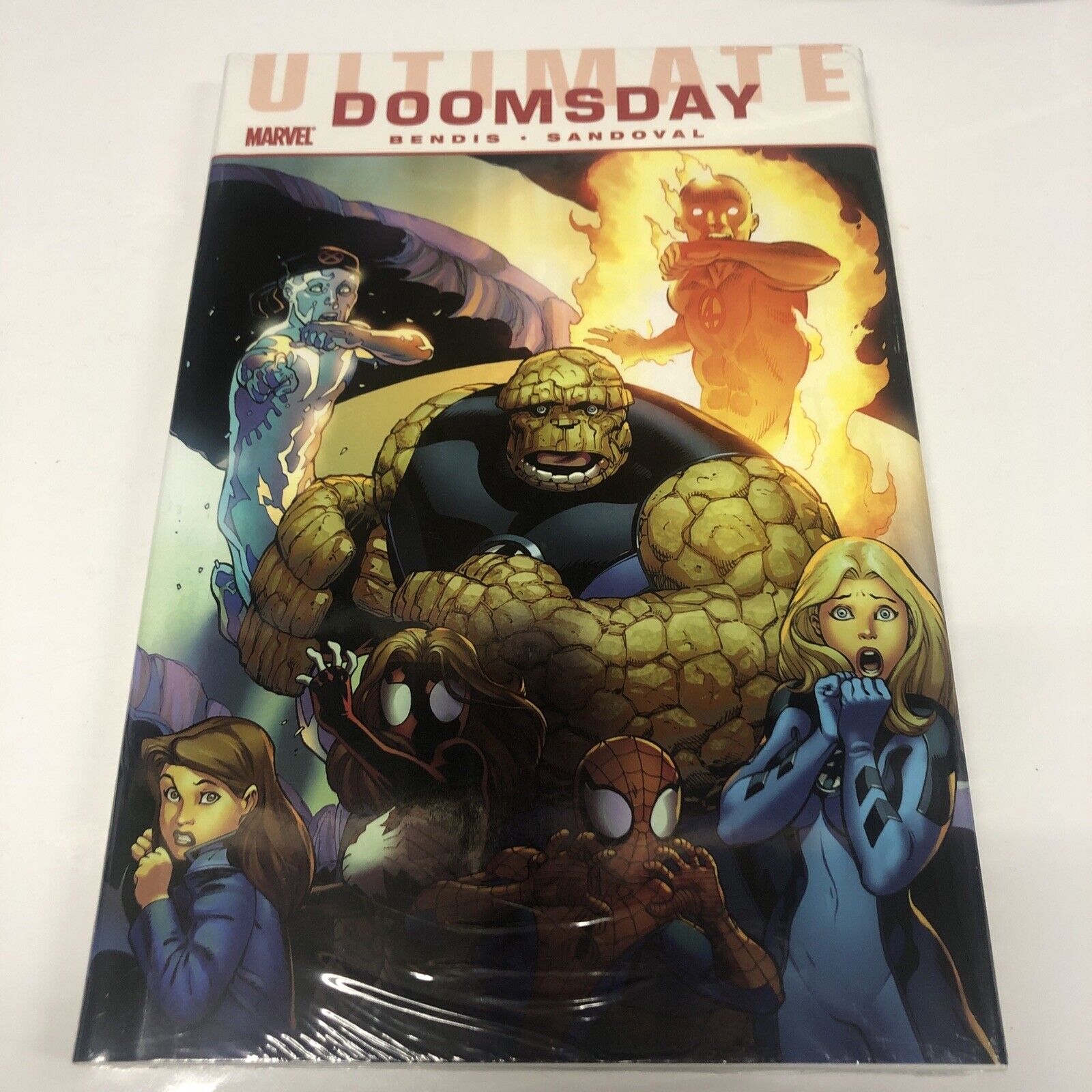 Ultimate Comics Doomsday (2010) HC Marvel Comics •Brian Michael Bendis •Sandoval
