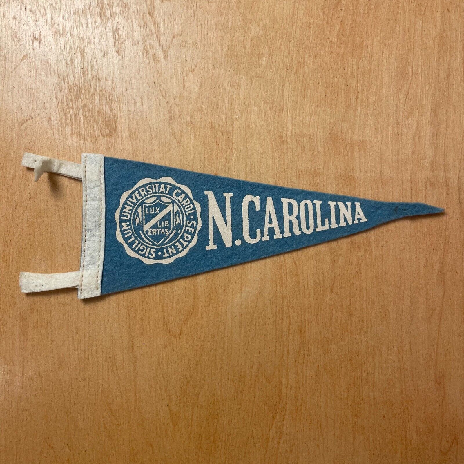 Vintage 1950s University of North Carolina 4x9 Felt Pennant Flag