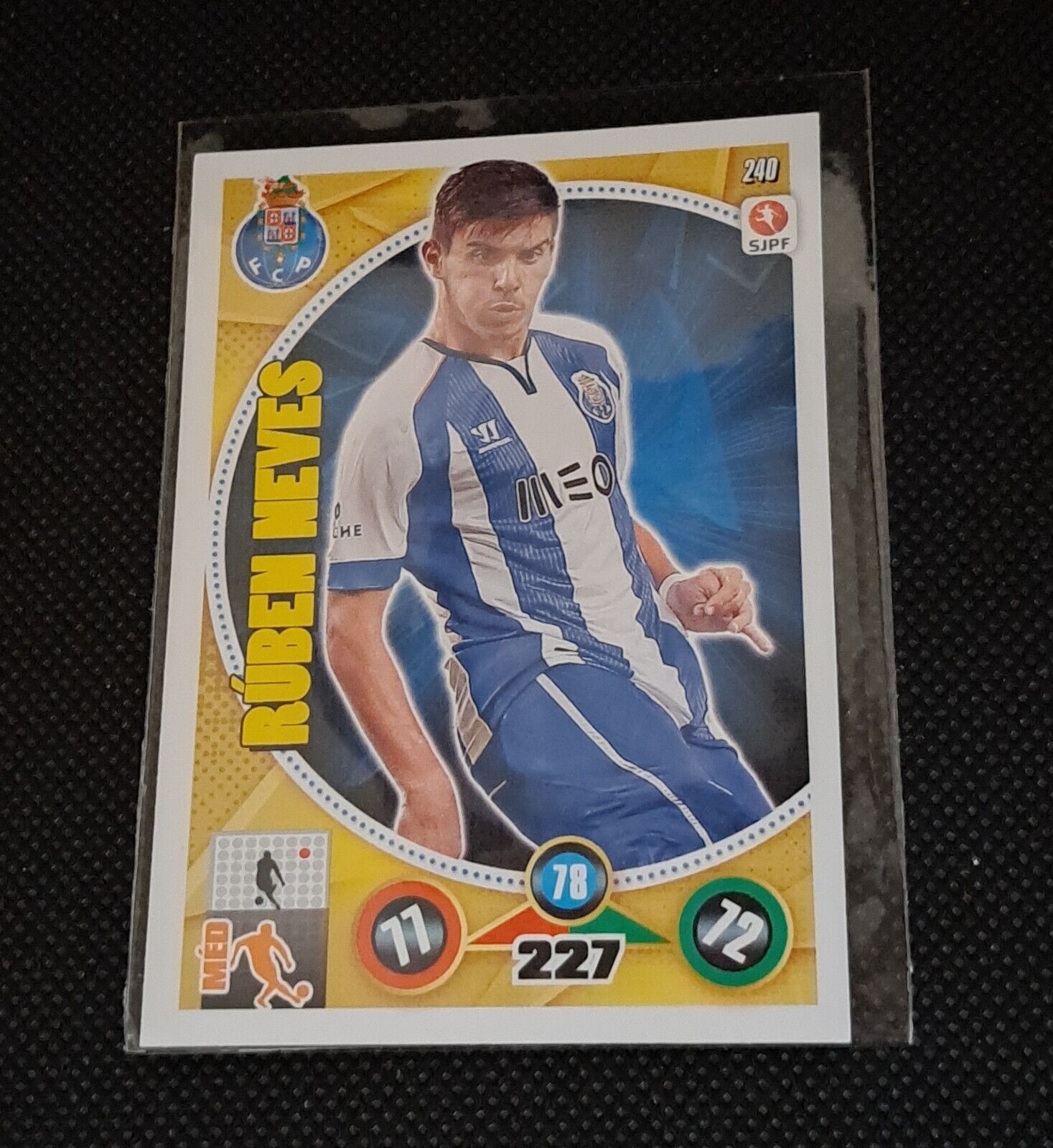 Ruben Neves rookie card - Panini Adrenalyn XL - FC Porto - 2014-2015 - #240