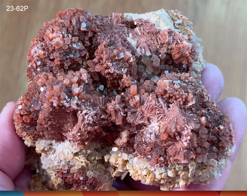 Vanadanite Arizona World Class Big Crystals Specimen HUGE 350g. SEE VIDEO