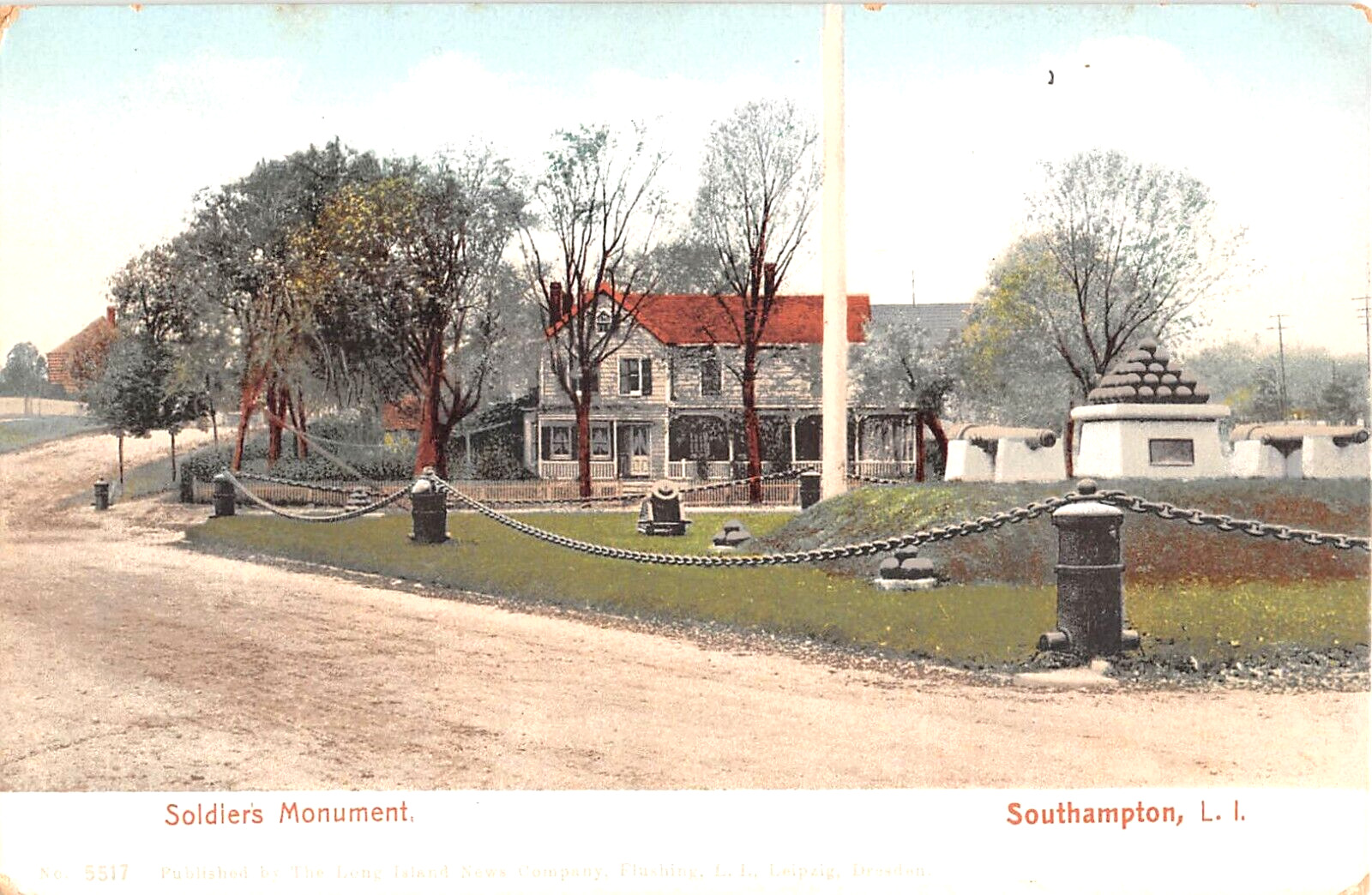 c.1905 Home & Soldier\'s Monument Southampton LI NY post card