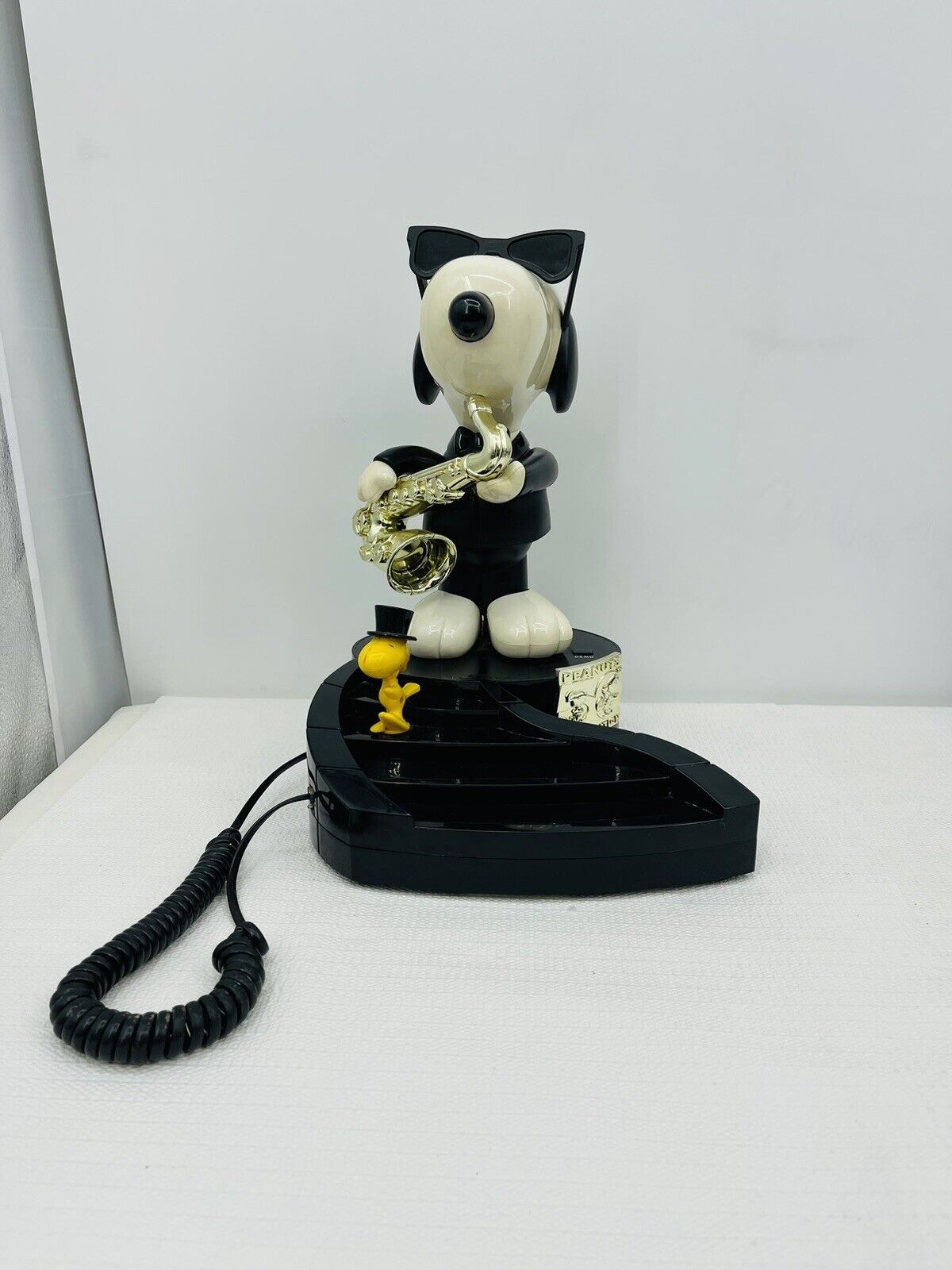 Vintage Peanuts Celebration Woodstock Phone Musical Push Button Feature