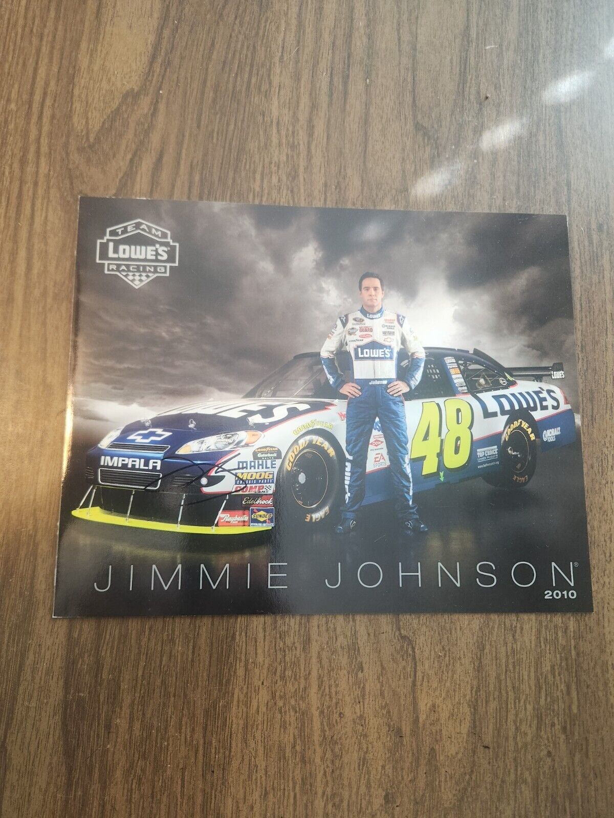 Jimmie Johnson # 48 Autographed 2010 Lowe's Racing Hero Card