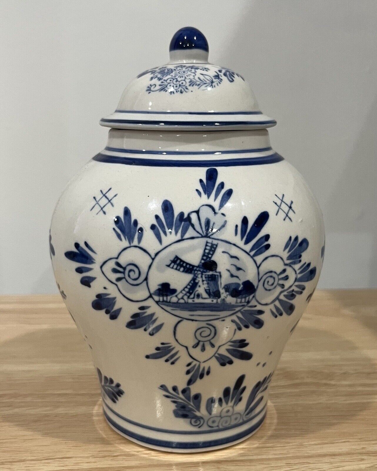 Charming Vintage Delft Pottery Ginger Jar Vase  7 inch