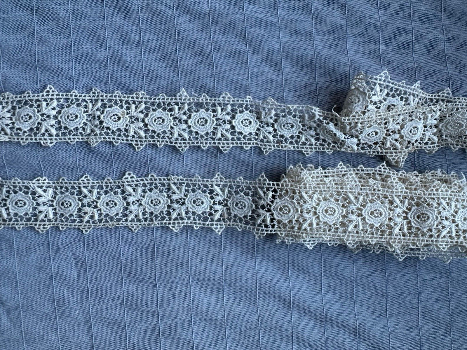 Gorgeous French Vintage lace insertion - Guipure - Floral design 85\