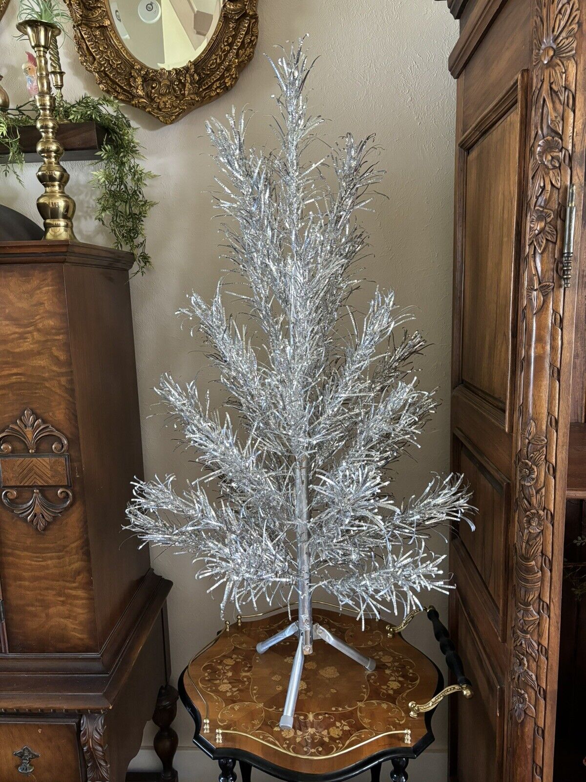 Vintage 4 Ft Stainless Aluminum Christmas Tree Complete With Stand