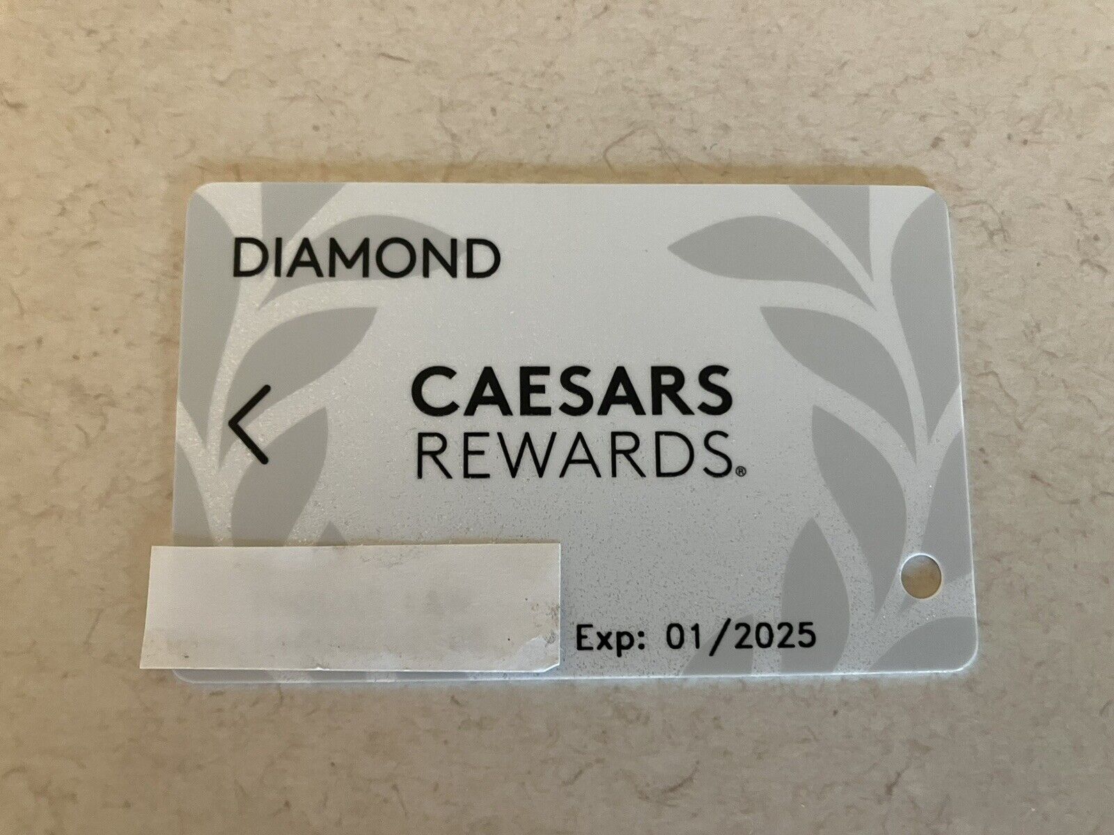CAESARS CAESAR'S TOTAL REWARDS DIAMOND  SLOT CARD 2025 MALE NAME