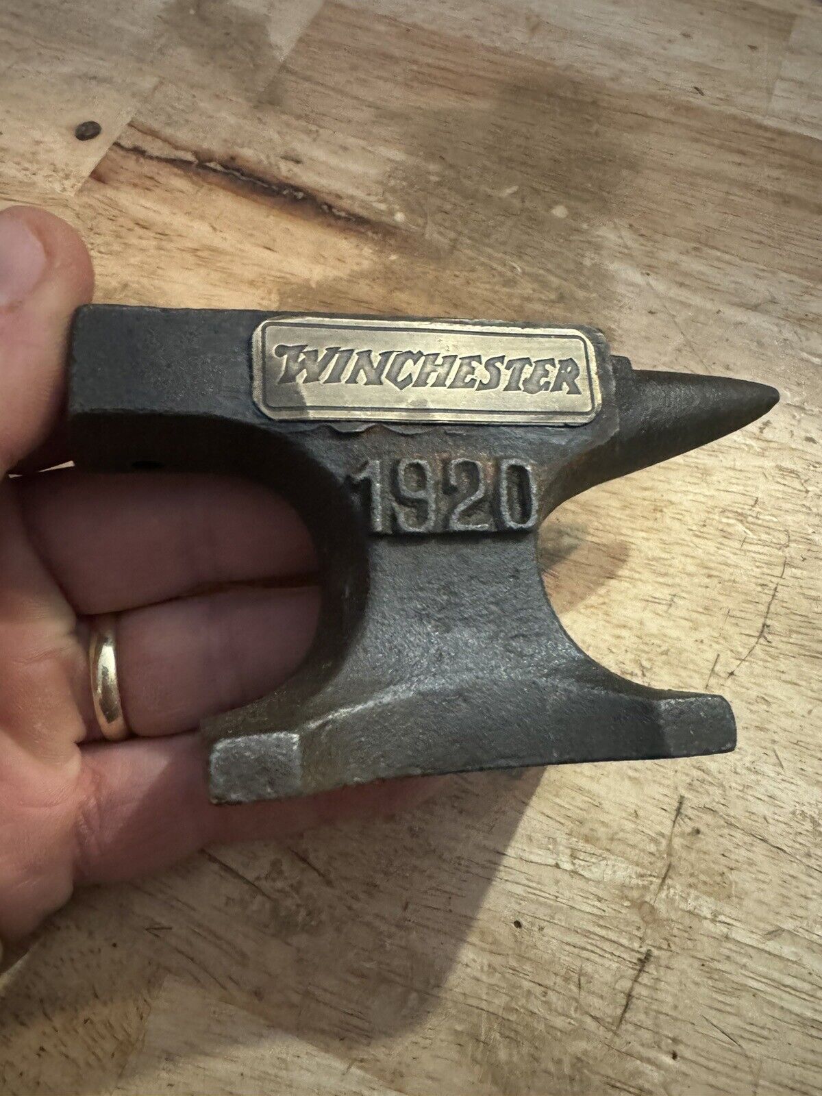 Winchester Rifle Anvil Gunsmith Cast Iron Blacksmith Paperweight Collector GIFT