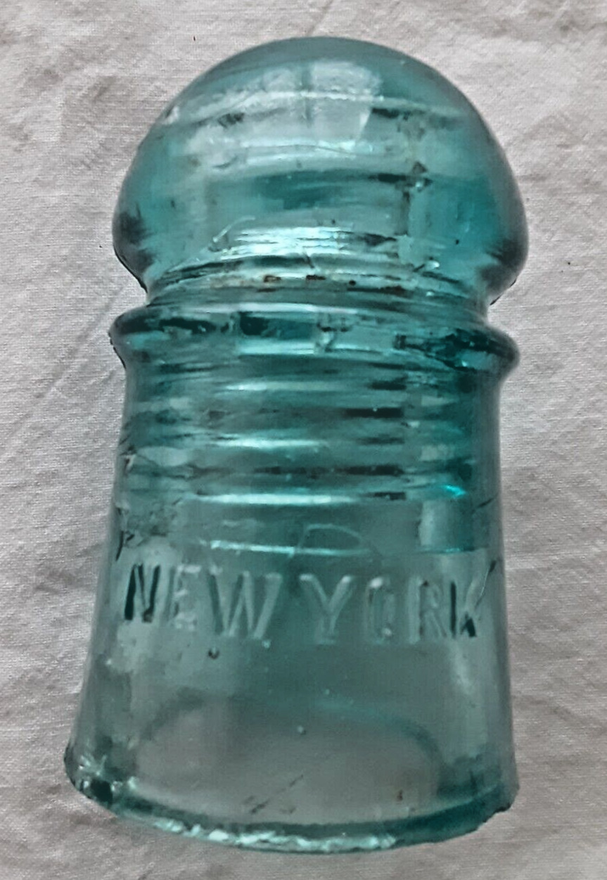 Vintage Brookfield New York Aqua Blue Green Glass Beehive Insulator