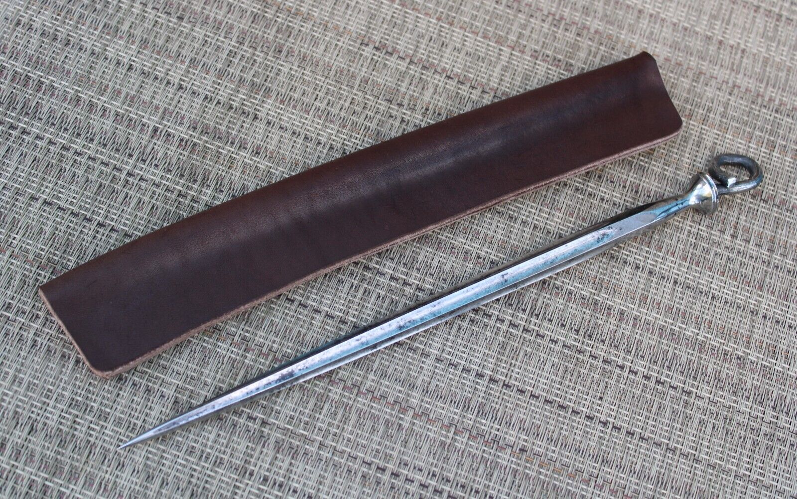 BG Custom Knife & Tool Vintage Fluted Hexagon Steel Self-Defence Spike w/ Sheath