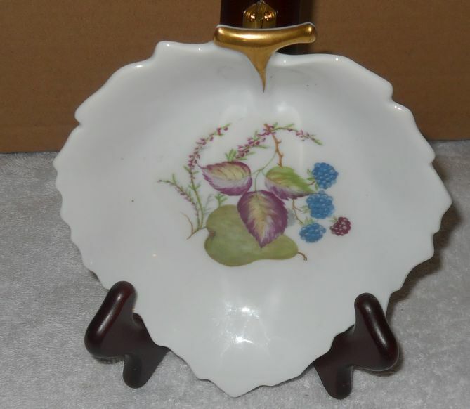 Vintage Limoges France Hand Painted Porcelain Leaf Shaped Trinket Dish