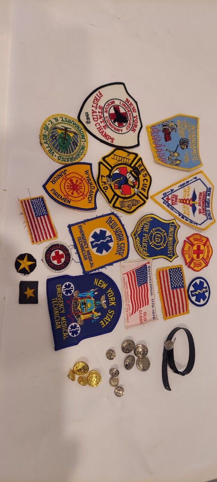 NY Fire Department Rescue Patch Uniform Buttons  Lot Of 30 Vintage Long Island 