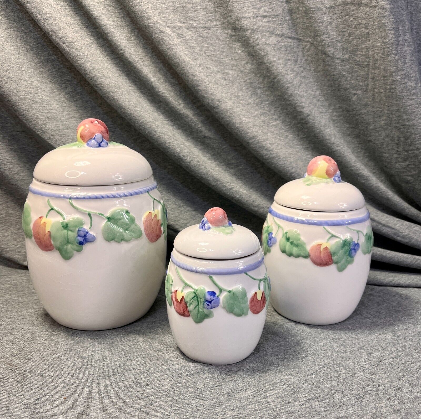 Kitchen Canisters, Ceramic, Air Tight, Set of 3 - VINTAGE