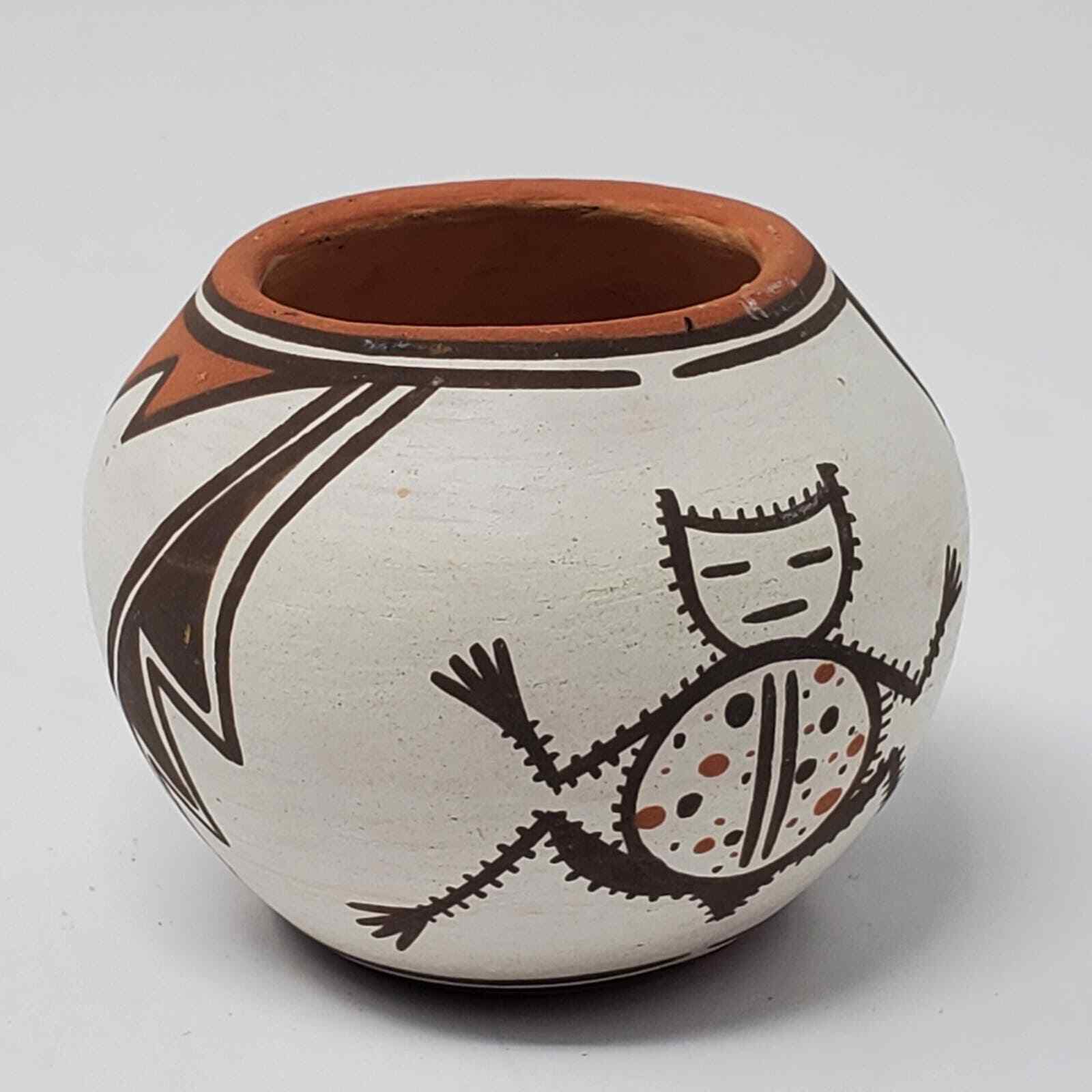 Zuni Pueblo Polychrome pottery bowl Vintage 1992 Carlos Laate  Eileen Yatsattie 