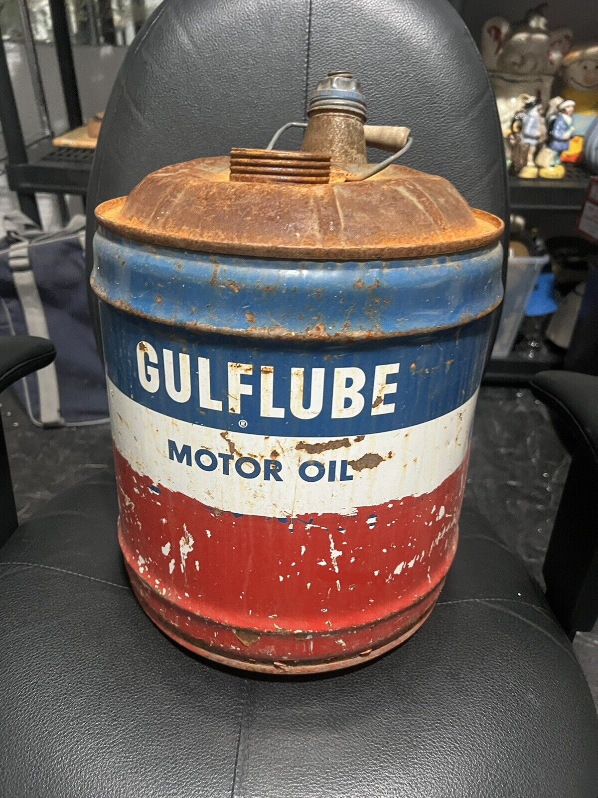 Vintage Gulf 5 Gallon Gulflube Motor Oil Can Wooden Handle - Empty Can