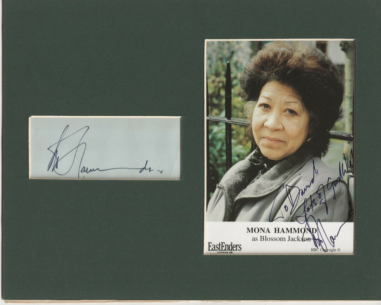 Mona Hammond eastenders genuine authentic autograph signature and photo AFTAL